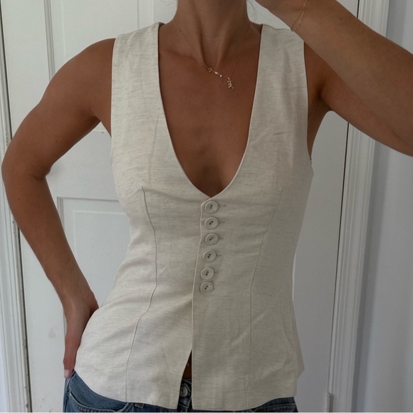 WeWoreWhat Tops - WeWoreWhat vest linen top- size 4
